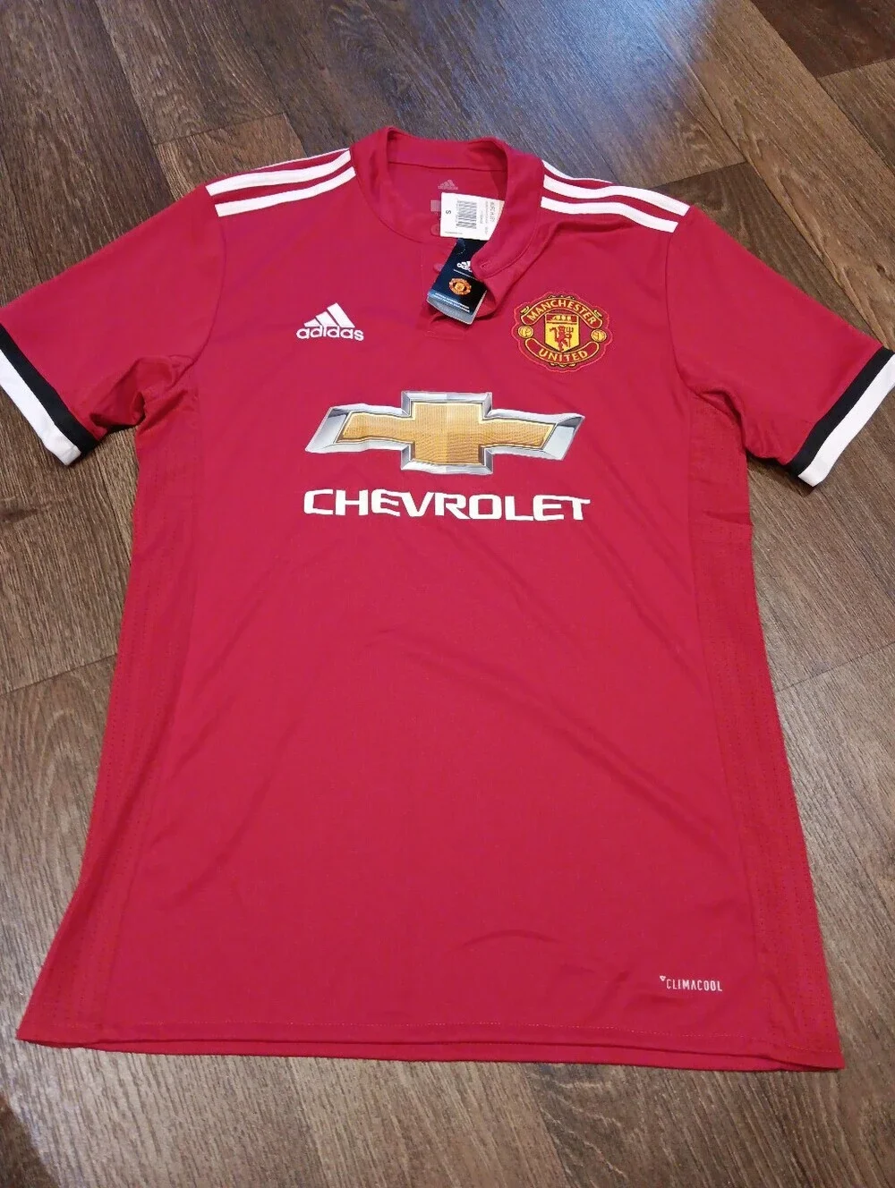 adidas Red Manchester United Home Jersey with Chevrolet Crest Sz S